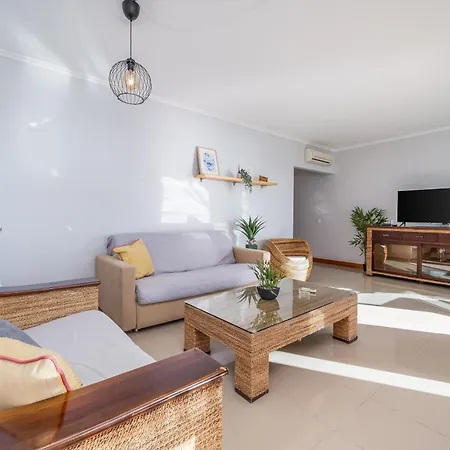 Ocean Horizon House *